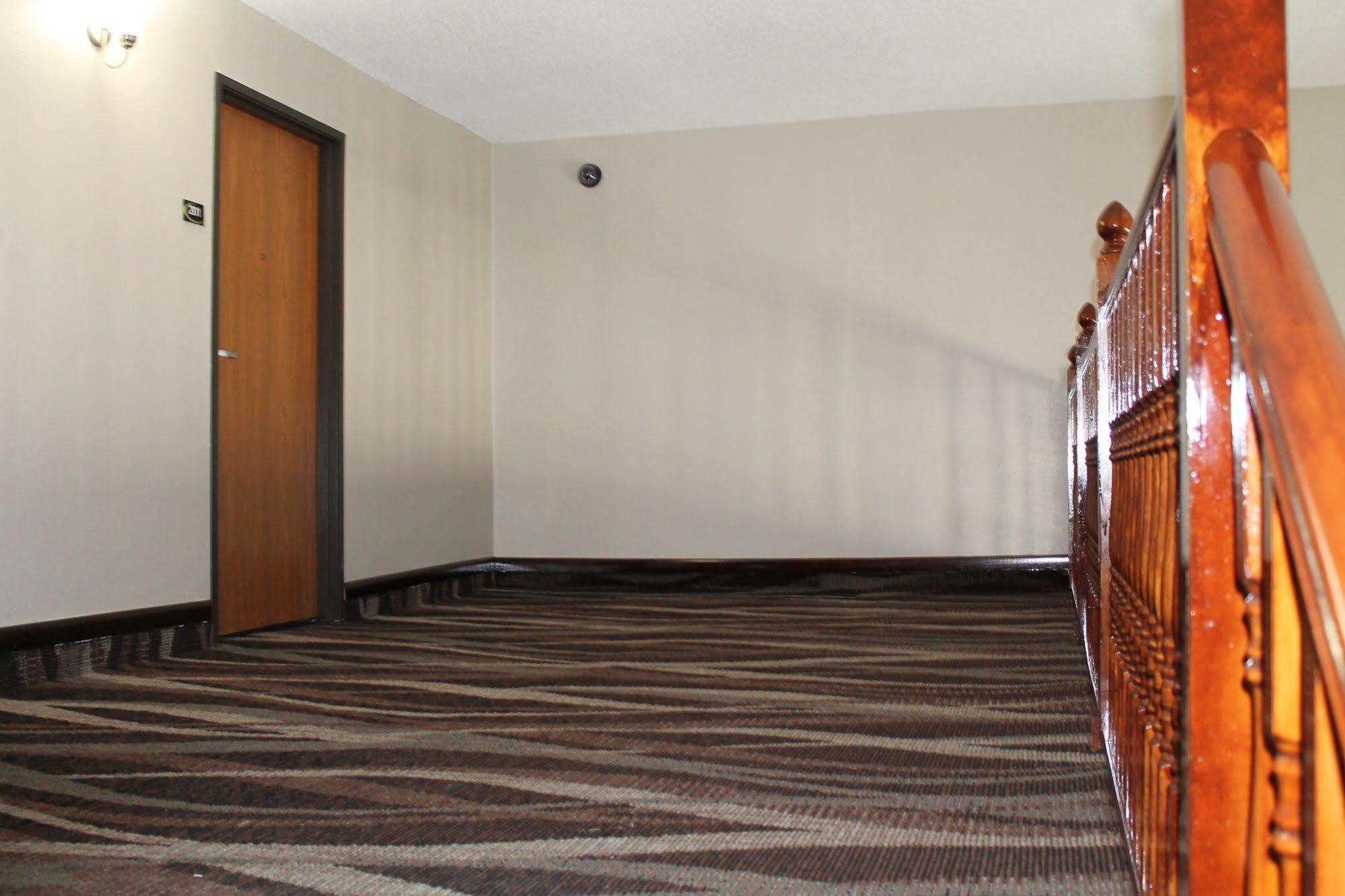 فندق رودواي إن Red Oak المظهر الخارجي الصورة